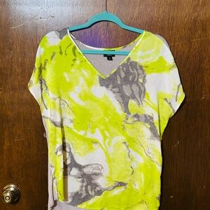 Yellow and Gray Graphic Short Sleeve Blouse